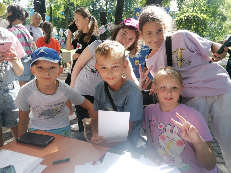 gorodskaja-detskaja-biblioteka-den-otkrytyh-dverej-park-victory