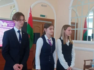 Чемпионат по чтению вслух среди старшеклассников «Страница’25»-9