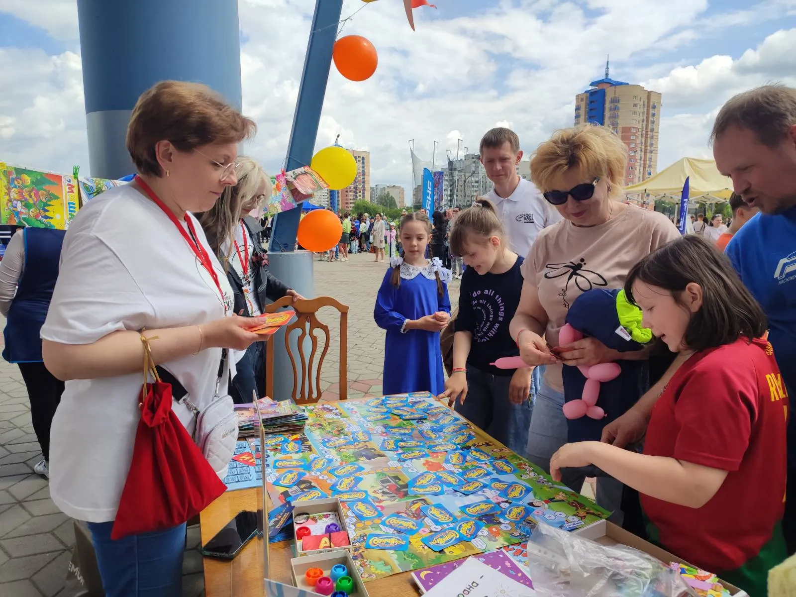 Городская детская библиотека на «Волнах единства»