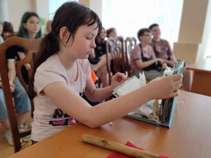 В библиотеке прошло знакомство с Книгой книг – Библией-5