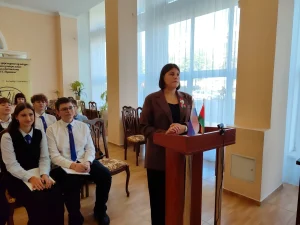 Алена Голик