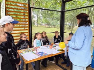 Библиотека на свежем воздухе