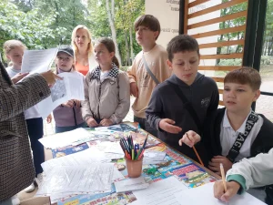 Библиотека в парке