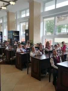 Дети на встрече с Алёной Гневушевой