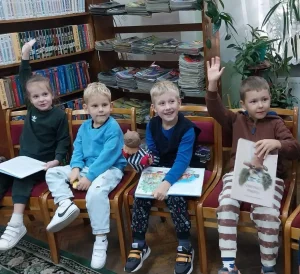 Как лесные жители в библиотеку ходили-6