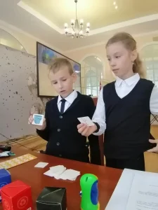 Книгу о брестском фонарщике презентовали в Пушкинке-10