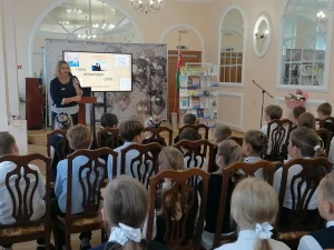 Книгу о брестском фонарщике презентовали в Пушкинке-6