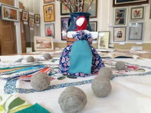 Мастер-класс по созданию куклы-мотанки-1