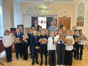 «Раскрашенный мир» Натальи Кухлич-4