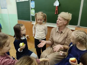 Читаем сказку Татьяны Дашкевич «Всего одна шоколадка»-7