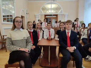 Книжная дуэль заинтересовала