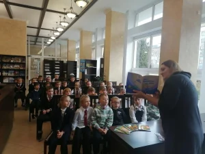 Приключения ежонка Кактуса в Центральной городской библиотеке-1