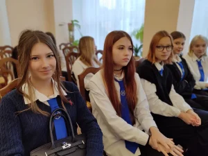 Слушают представителей БГУКИ