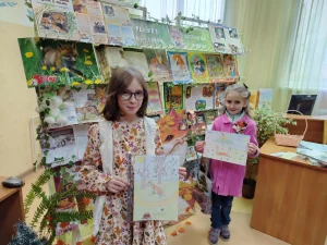 Среди зверей она – краса, плутовка рыжая – лиса-10