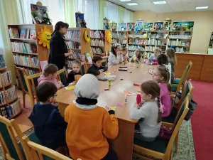 Среди зверей она – краса, плутовка рыжая – лиса-8