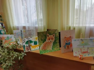 Среди зверей она – краса, плутовка рыжая – лиса-9