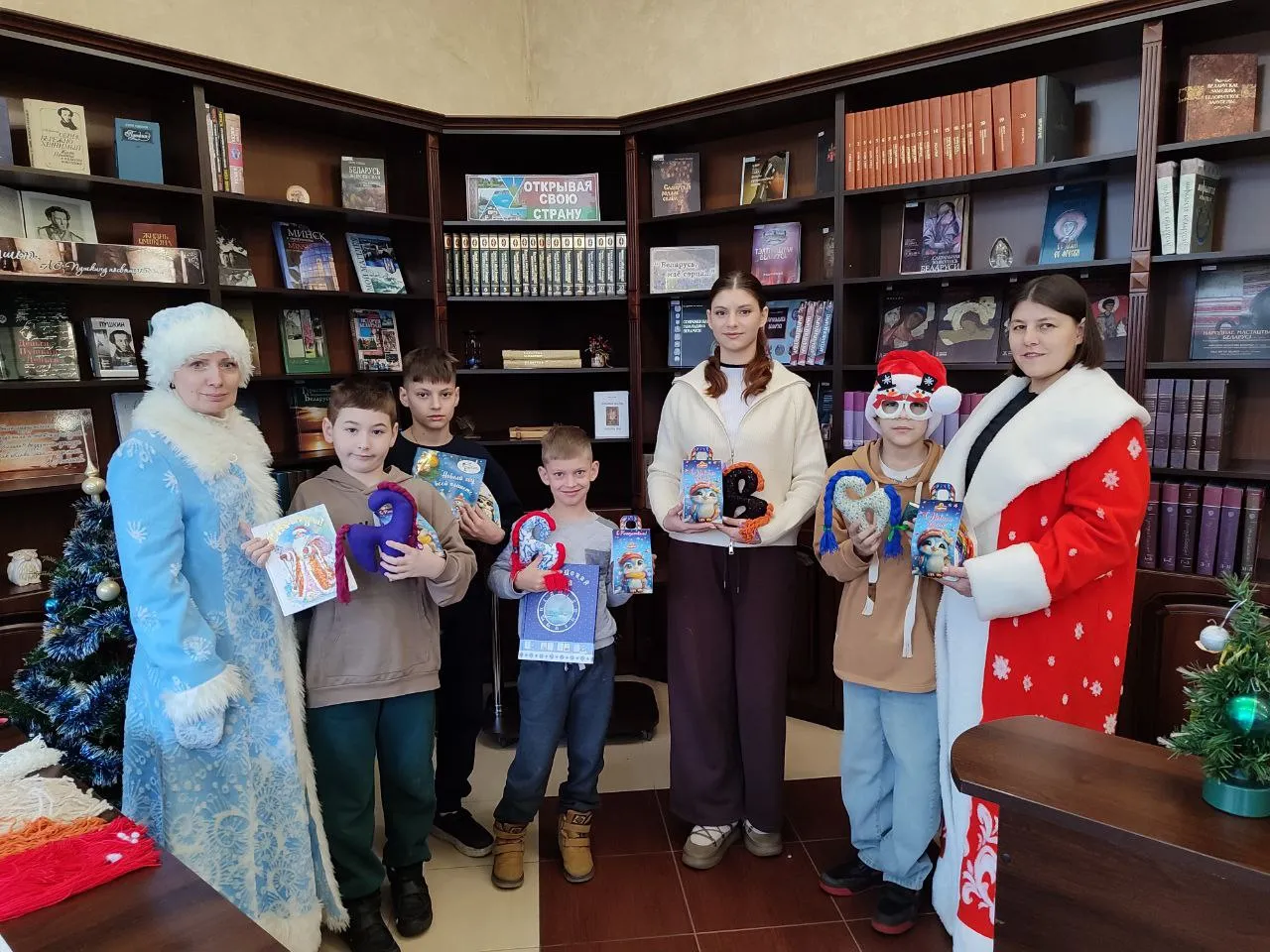 Новогодний мастер-класс в рамках акции «Наши дети»