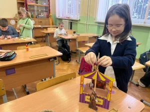 Чтение рождественской истории в группе продленного дня-3