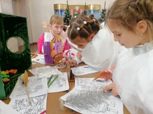 Участие библиотекарей в «Зимней сказке» -7