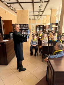 Чаму чорны бусел ад людзей хаваецца-3