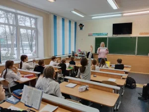 Познавательный час «В лабиринте профессий»-3