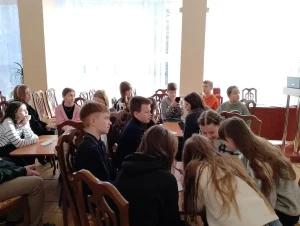 Есть в марте день особенный-1