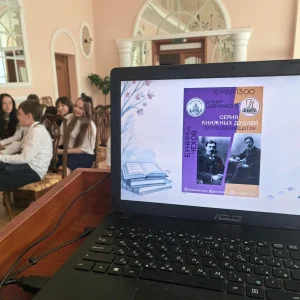 Книжная дуэль. Чехов VS Бунин