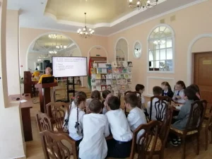 Очередная встреча в рамках проекта «Книжная дуэль»-11