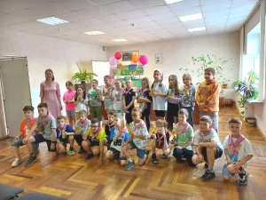 Литературный калейдоскоп «Ура, каникулы!»-8