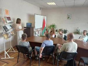 Набат войны нам вновь стучит в сердца-4